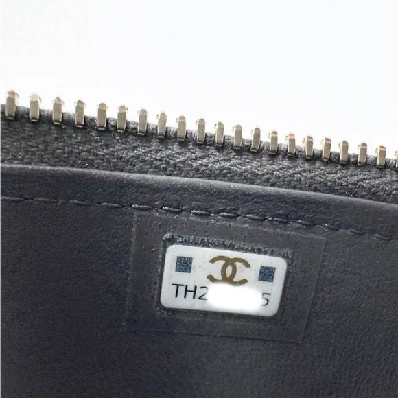 Chanel Mini Vanity Bag - Picture 12 of 12